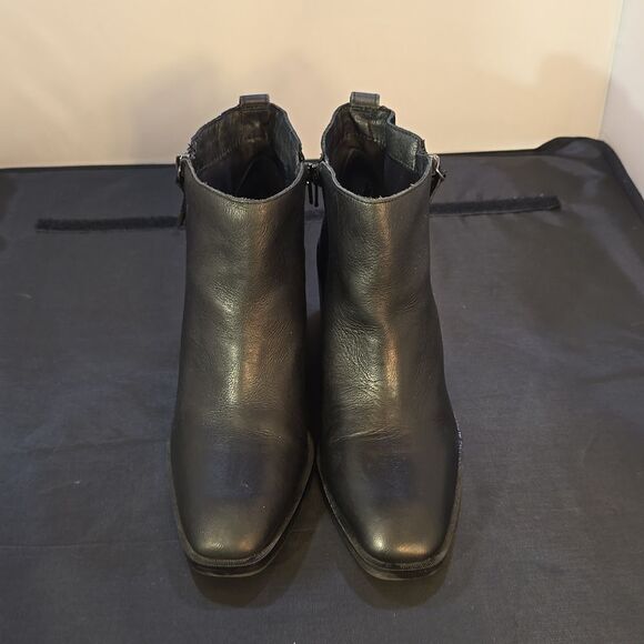 CROWD VINTAGE TWO-SIDE ALMOND TOE SLIP-ON WOMEN"S ANKLE BOOT - Picture 2 of 15